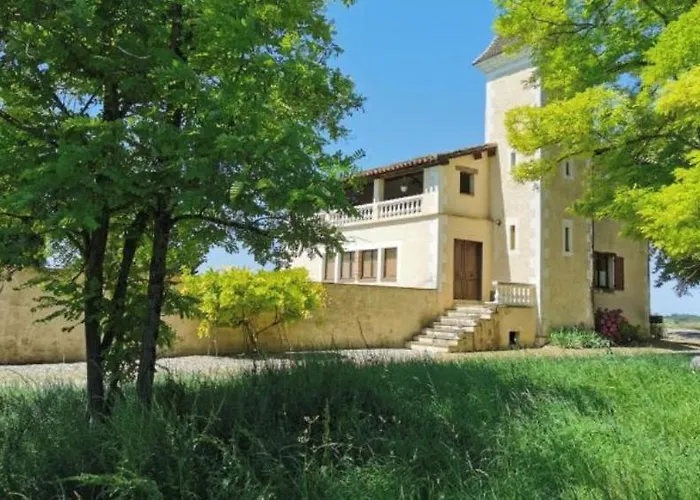 Apartament Confortable In Gers 32390