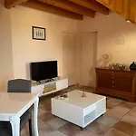 Confortable In Gers 32390